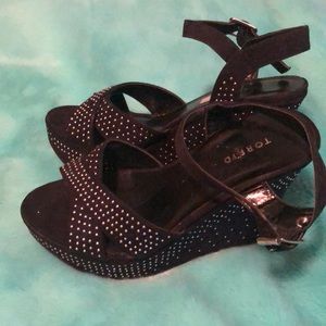 Shoes from Torrid size 9 lightly used...